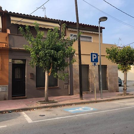 Casita De La Playa Con Parking Villa ปาลามอส ภายนอก รูปภาพ
