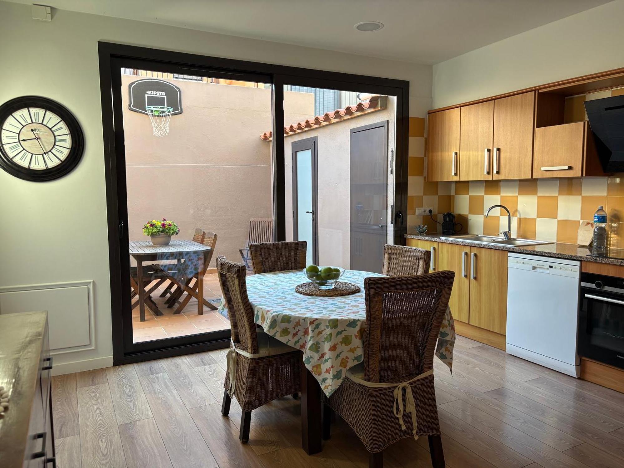 Casita De La Playa Con Parking Villa ปาลามอส ภายนอก รูปภาพ